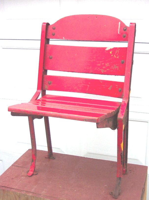 ChicagoStadiumseataisle.jpg